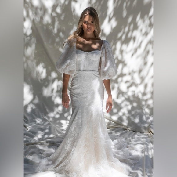 SAMPLE NEVER WORN OR ALTERED Ellery Gown Temple By Bo & Luca wedding dress - Picture 8 of 11